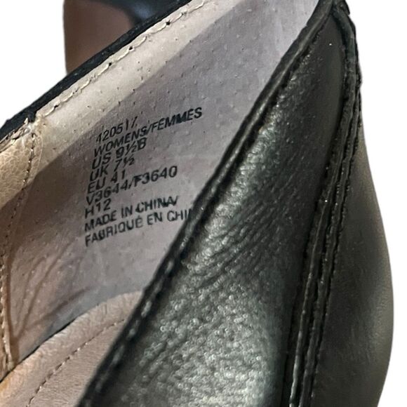 Lands End Stowe High Heel Tassle Shoes Black Leather Pumps Block Heel Womens 9.5 - Picture 8 of 9